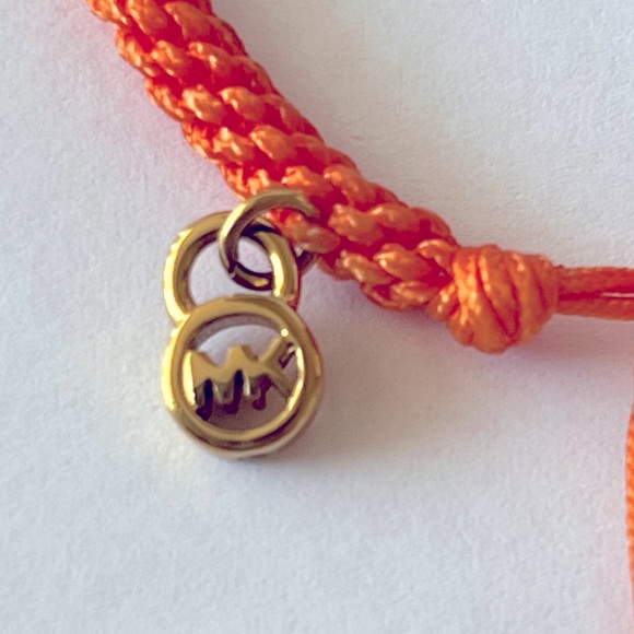 🧡 Michael Kors Macrame Friendship Gold Tone Bracelet - Picture 6 of 13